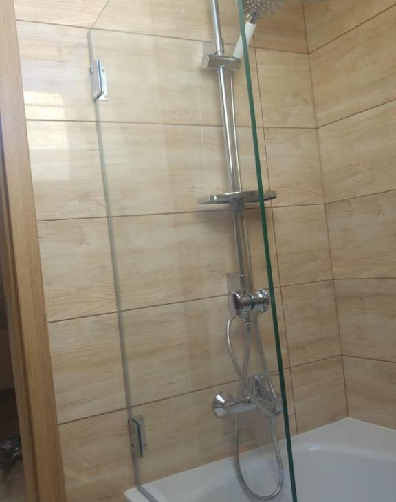 Szklarstwo - kabiny prysznicowe 16